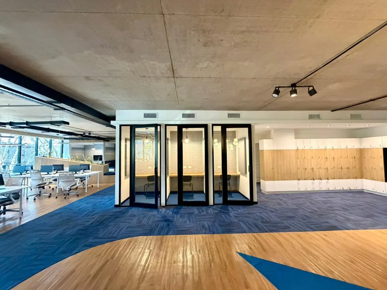 Venta de oficina de 860 m2 con 7 cocheras | Distrito Tecnológico de Parque Patricios 2