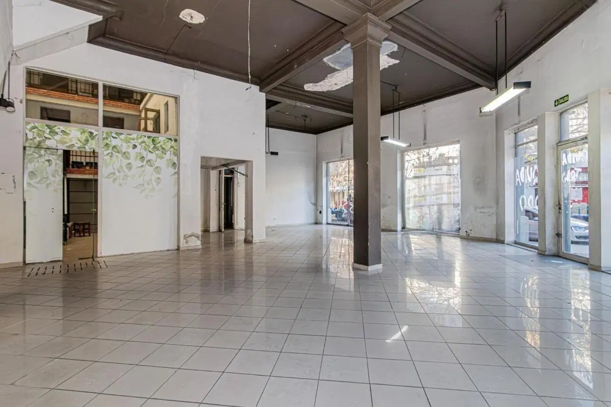 Alquiler de local comercial 222 m2 en planta baja   primer piso en VILLA URQUIZA | APTO TODO DESTINO 4