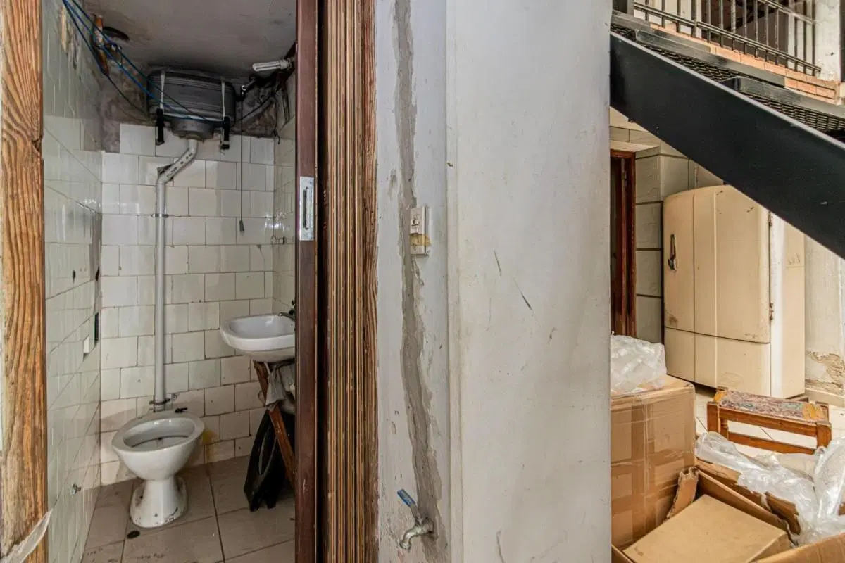 Alquiler de local comercial 222 m2 en planta baja   primer piso en VILLA URQUIZA | APTO TODO DESTINO 2
