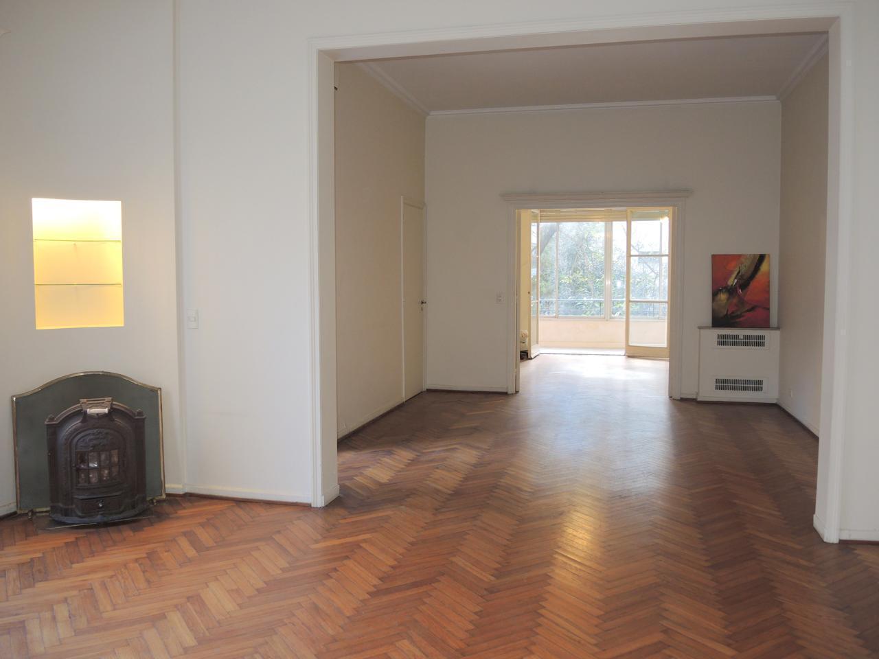 Foto de VENTA DEPARTAMENTO SEMIPISO, 4 AMBIENTES CON DEPENDENCIA Y COCHERA EN, imagen 5