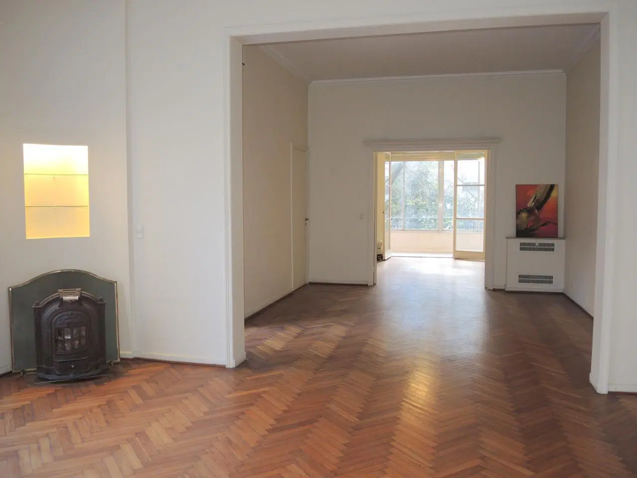 VENTA DEPARTAMENTO SEMIPISO,  4 AMBIENTES CON DEPENDENCIA Y COCHERA EN PALERMO 5