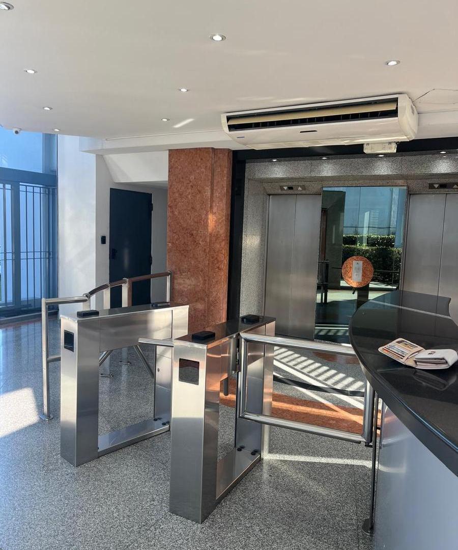 Foto de ALQUILER DE OFICINAS DE 180 M2 EN PUERTO MADERO, imagen 4