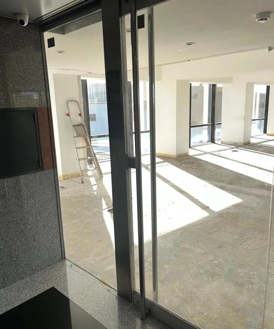 ALQUILER DE OFICINAS DE 180 M2 EN PUERTO MADERO 8