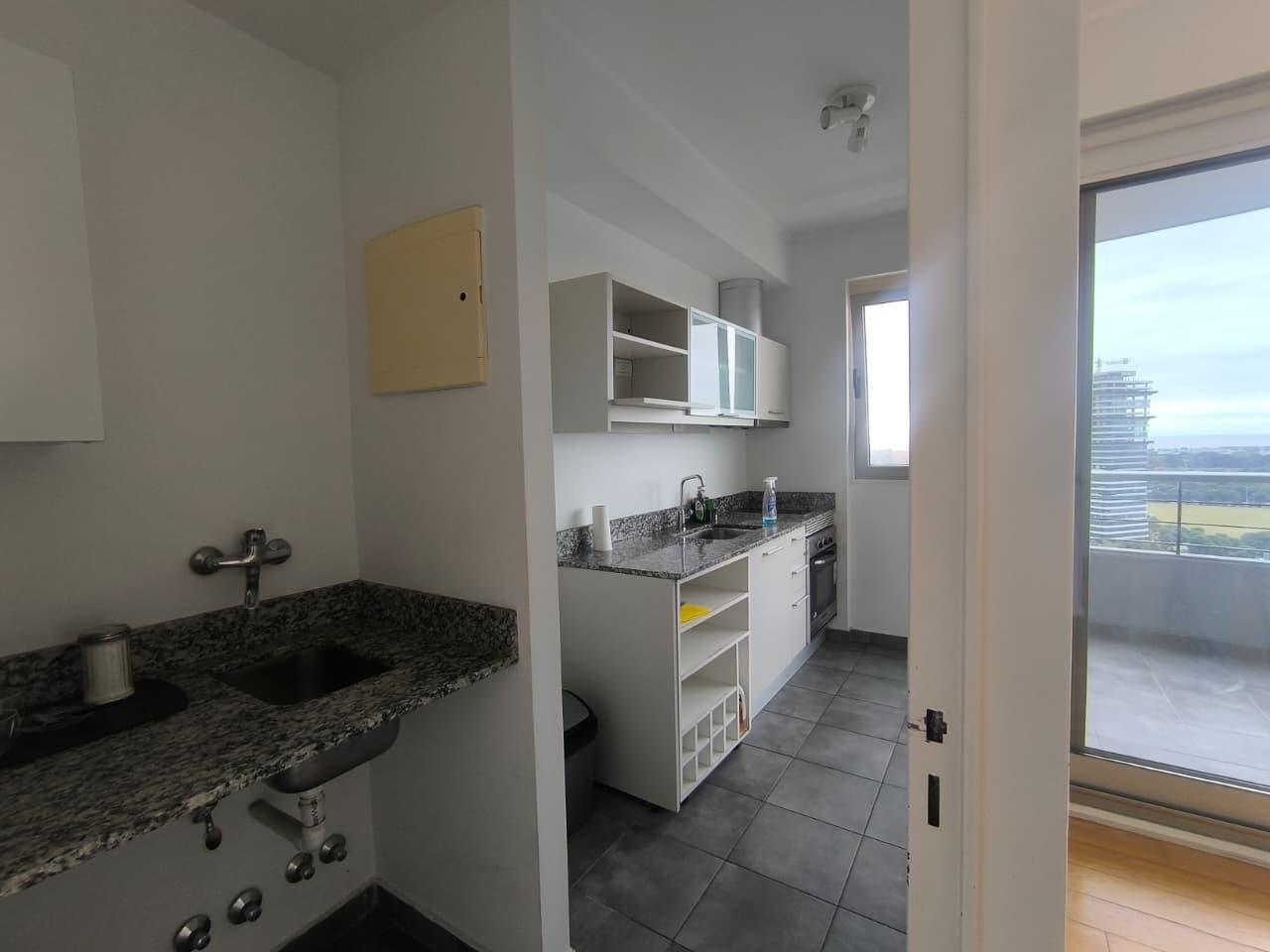 Foto de ALQUILER 2 AMBIENTES PISO ALTO CON COCHERA Y BAULERA EN PALERMO TORRE PALERMO VIEW FULL AMENITIES, imagen 4