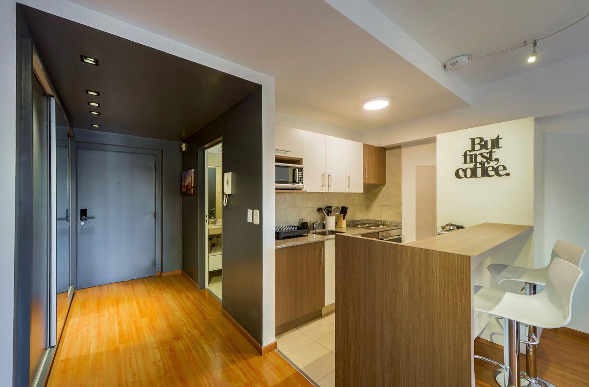 Foto de VENTA DE DEPARTAMENTO MONOAMBIENTE AMOBLADO Y EQUIPADO EN CHACARITA, imagen 4