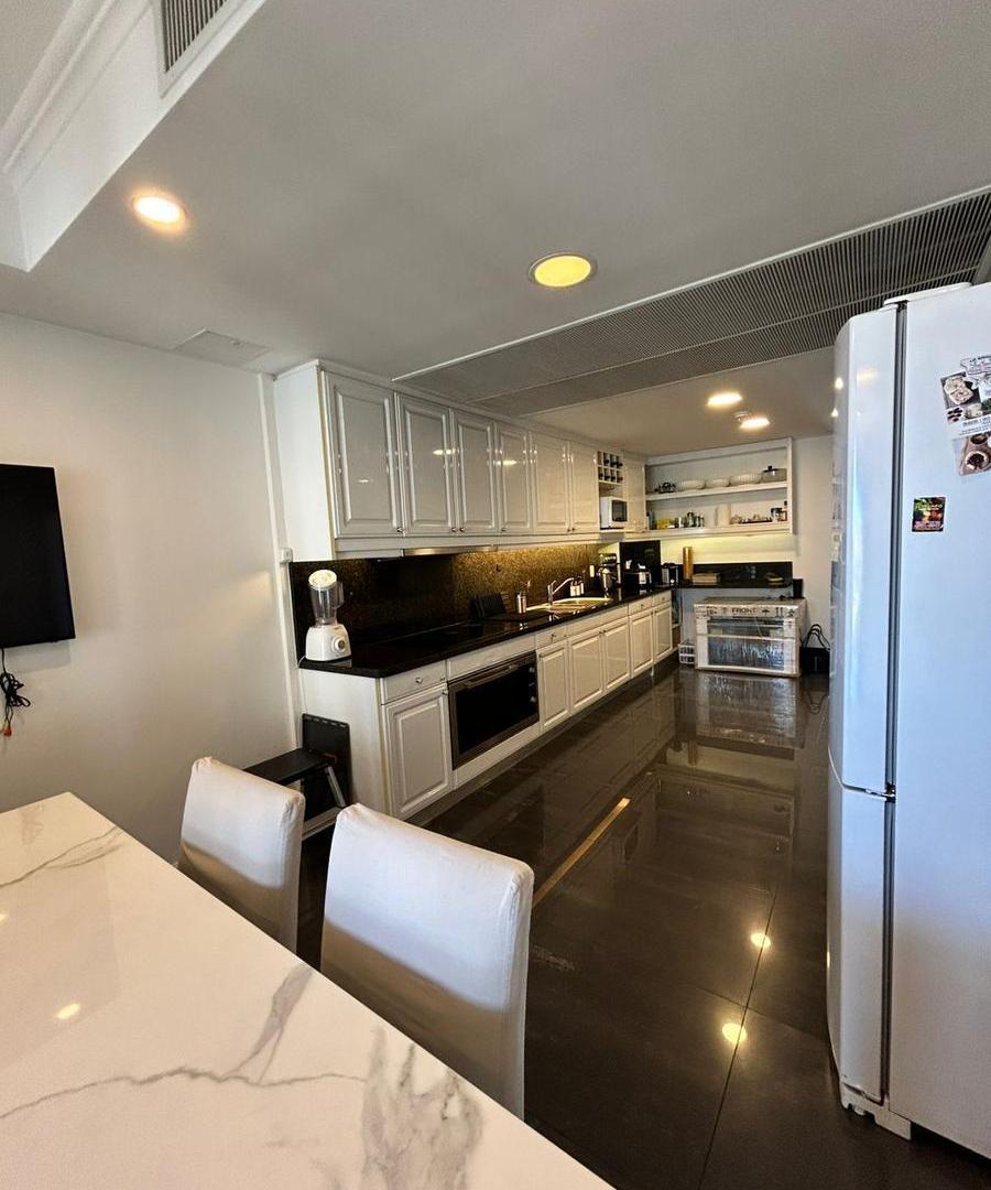 Foto de ALQUILER DEPARTAMENTO 4 AMBIENTES CON 2 COCHERAS EN CHATEAU LIBERTADOR, imagen 3