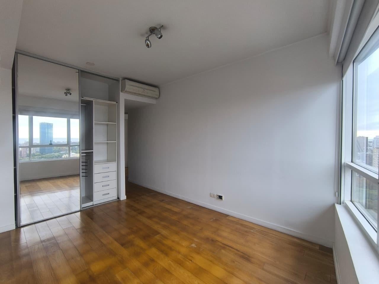 Foto de ALQUILER 2 AMBIENTES PISO ALTO CON COCHERA Y BAULERA EN PALERMO TORRE, imagen 3