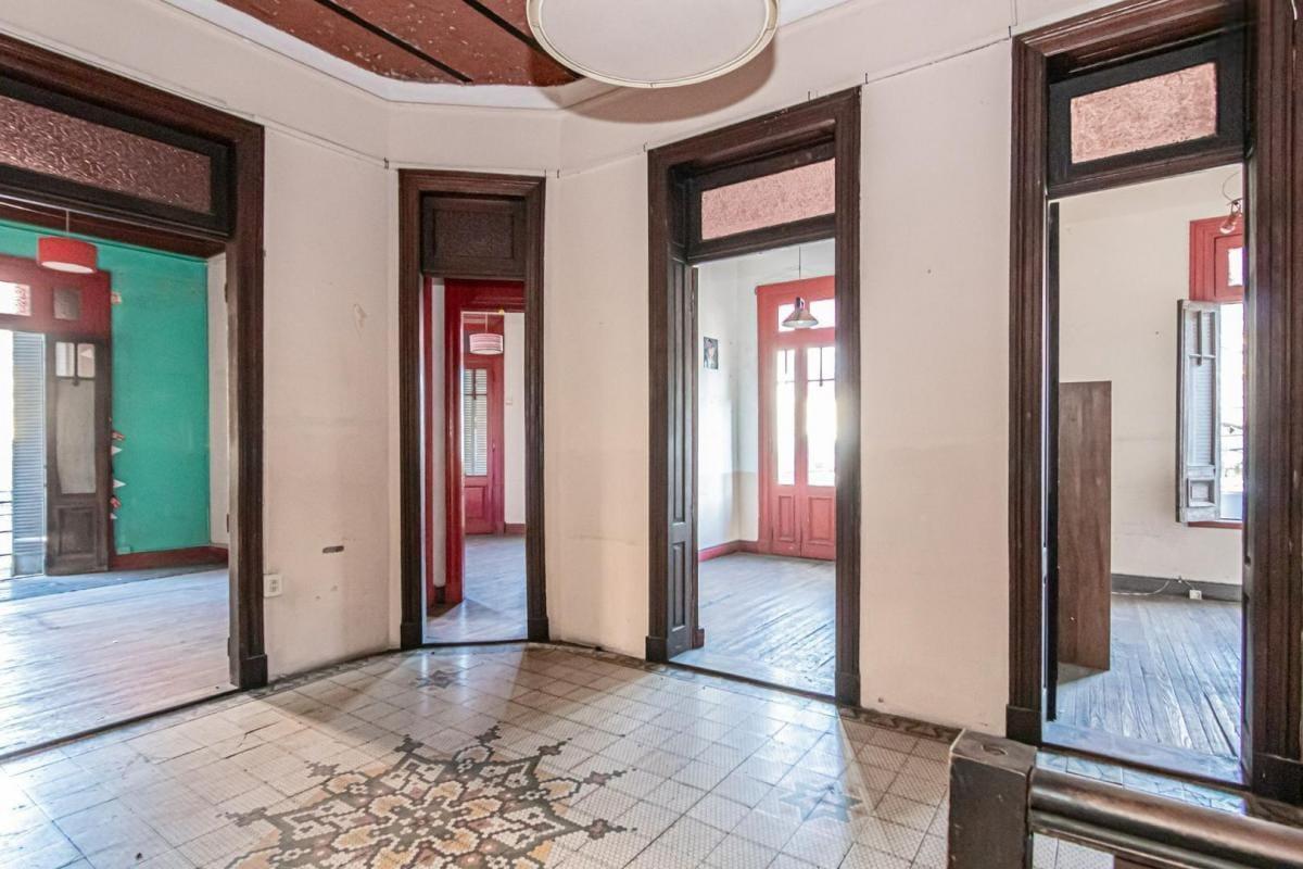 Foto de Alquiler de local comercial 222 m2 VILLA URQUIZA APTO TODO DESTINO, imagen 3