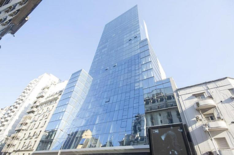 Foto de VENTA DE OFICINA AAA DE 160 M2 EN SAN NICOLAS TORRE LEX TOWER, imagen 1