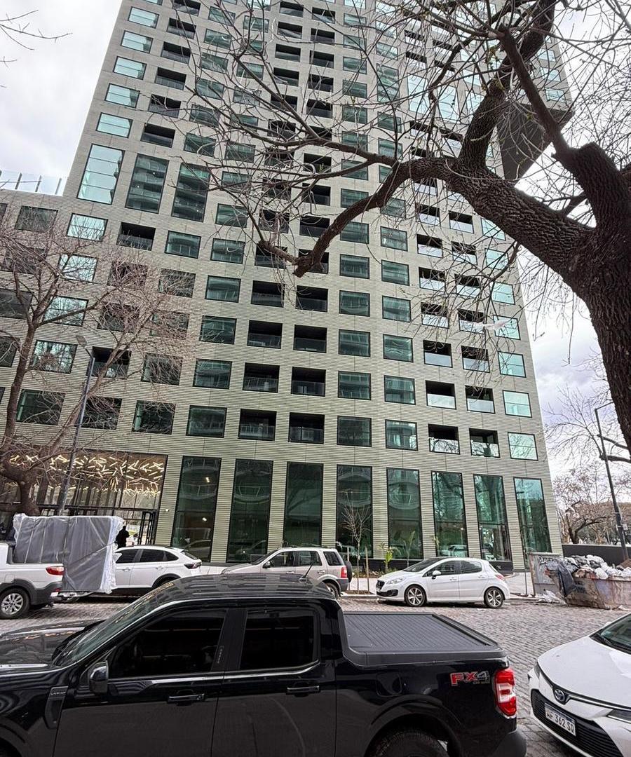 Foto de VENTA DE DEPARTAMENTO MONOAMBIENTE CON COCHERA EN PUERTO MADERO, imagen 3