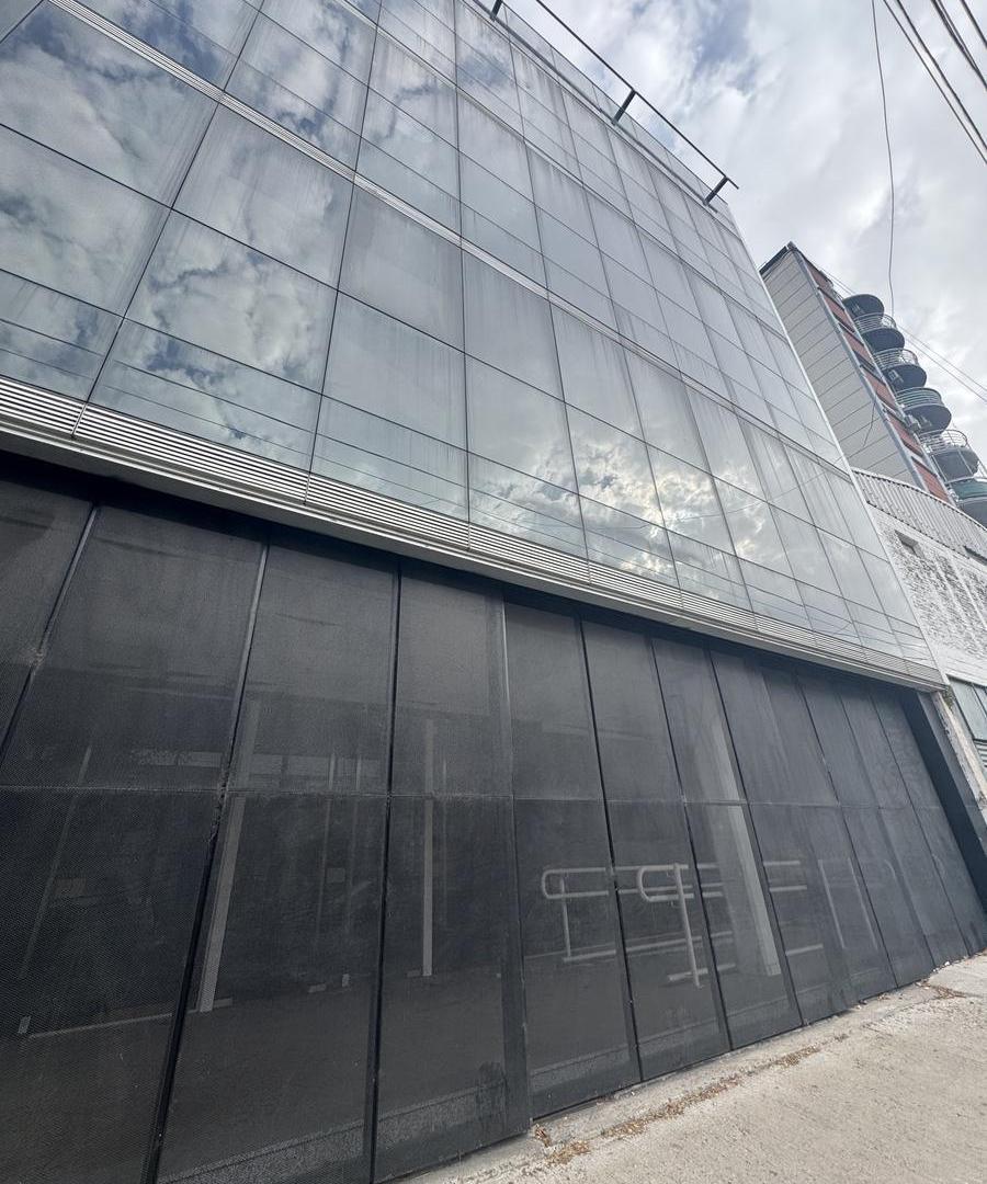 Foto de ALQUILER DE EDIFICIO EN BLOCK DE 4,636 M2 EN PARQUE PATRICIOS, imagen 1