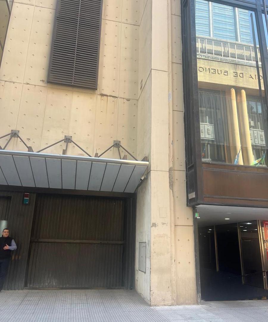Foto de VENTA DE OFICINA CON LOCAL | 738 M2 TOTALES EN SAN NICOLAS, imagen 2