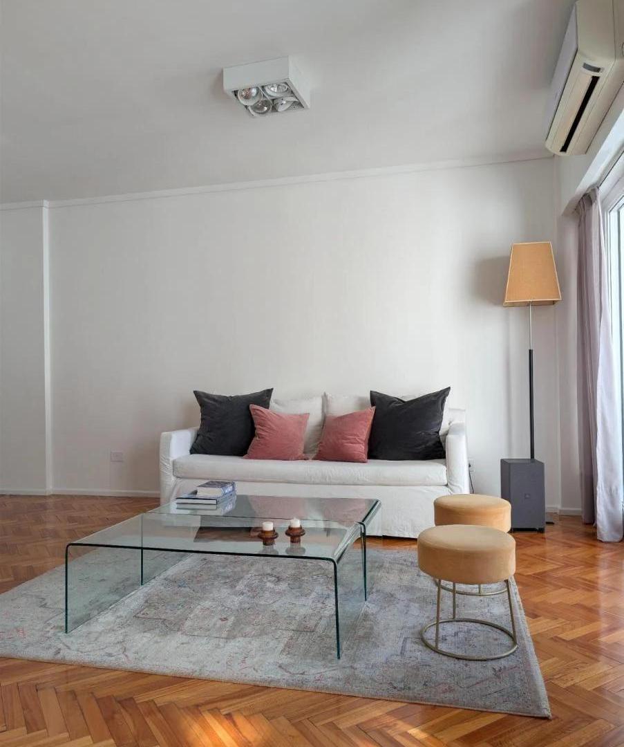 Foto de VENTA DEPARTAMENTO SEMIPISO EN RECOLETA, 3 O 4 AMBIENTES CON COCHERA Y, imagen 4
