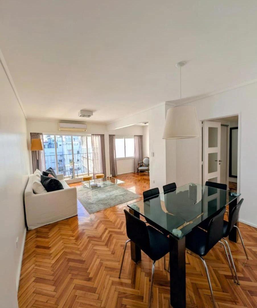 Foto de VENTA DEPARTAMENTO SEMIPISO EN RECOLETA, 3 O 4 AMBIENTES CON COCHERA Y, imagen 1