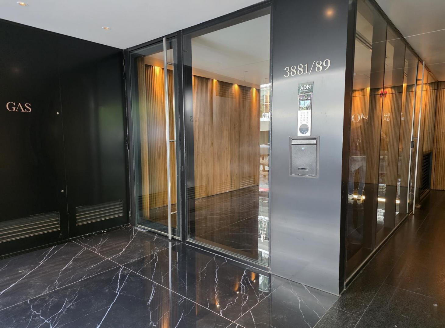 Foto de VENTA DEPARTAMENTO 4 AMBIENTES CON BALCON TERRAZA CON PARRILLA EN, imagen 4