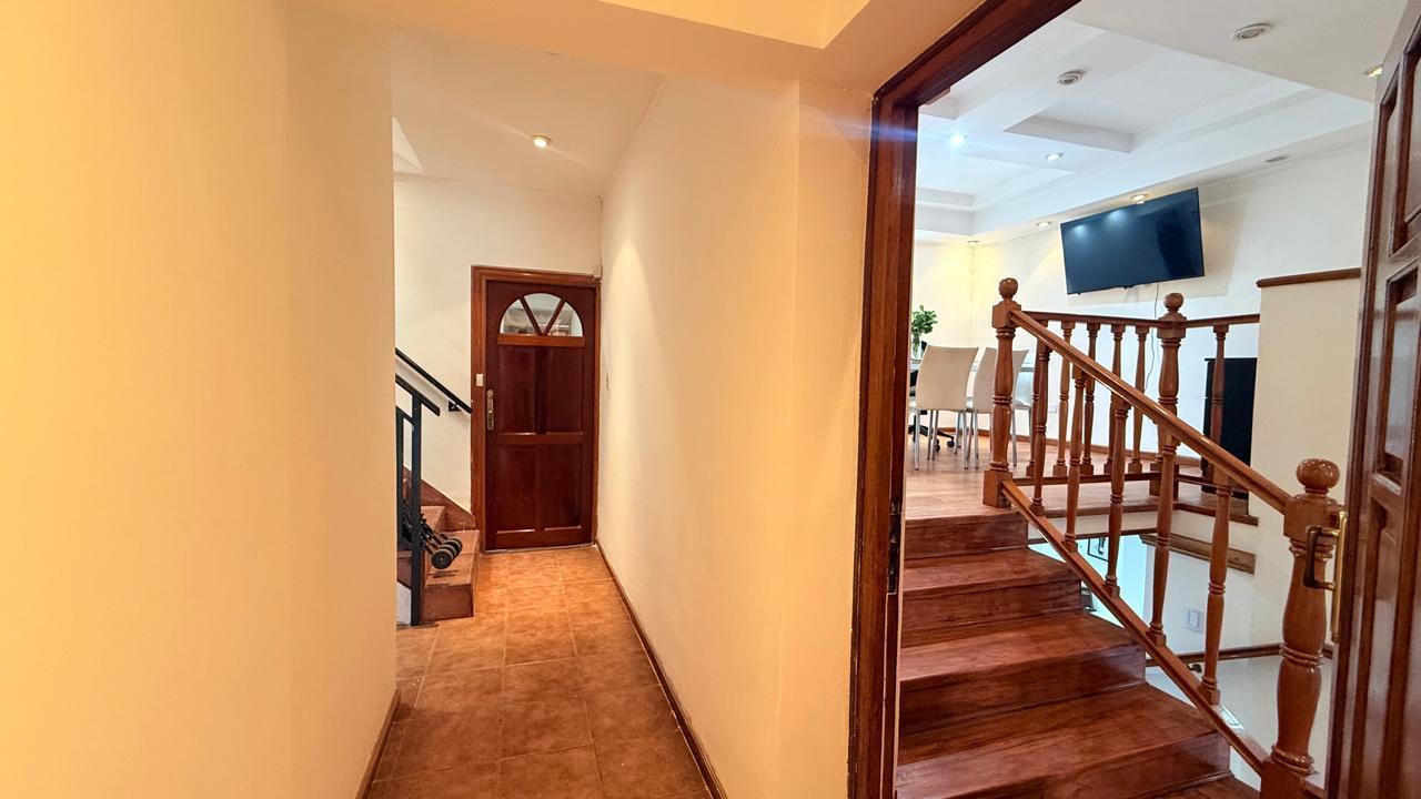 Foto de VENTA PH 3 AMBIENTES EN PARQUE CHAS, CON COCHERA, PATIO Y ENTRADA, imagen 2