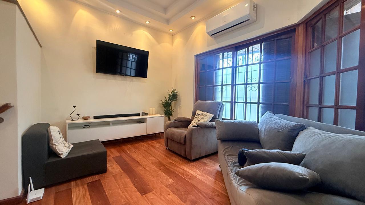 Foto de VENTA PH 3 AMBIENTES EN PARQUE CHAS, CON COCHERA, PATIO Y ENTRADA, imagen 4