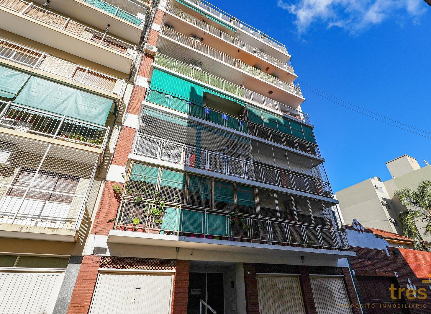 Foto de Venta de Departamento 3 Ambientes con Balcón y Dependencia en Villa, imagen 1