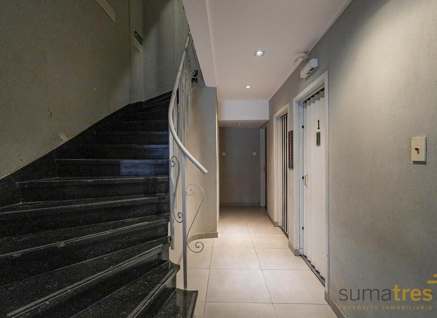 Foto de Venta de Departamento 3 Ambientes con Balcón y Dependencia en Villa, imagen 5