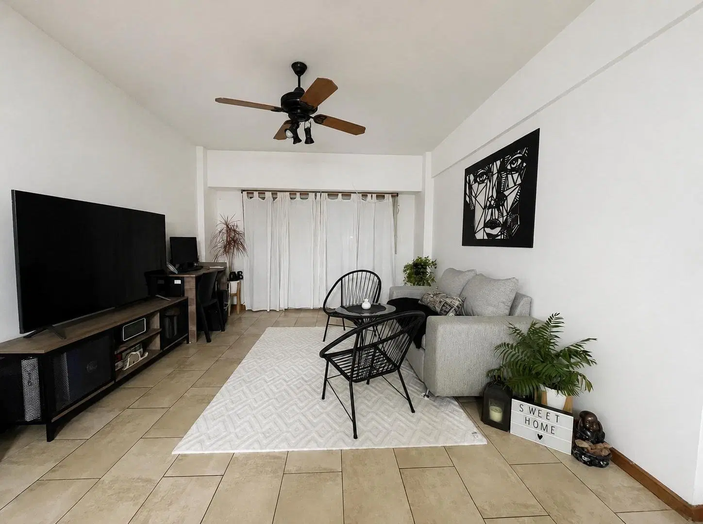 Departamento de 2 ambientes con patio y balcón en alquiler San Martín 2