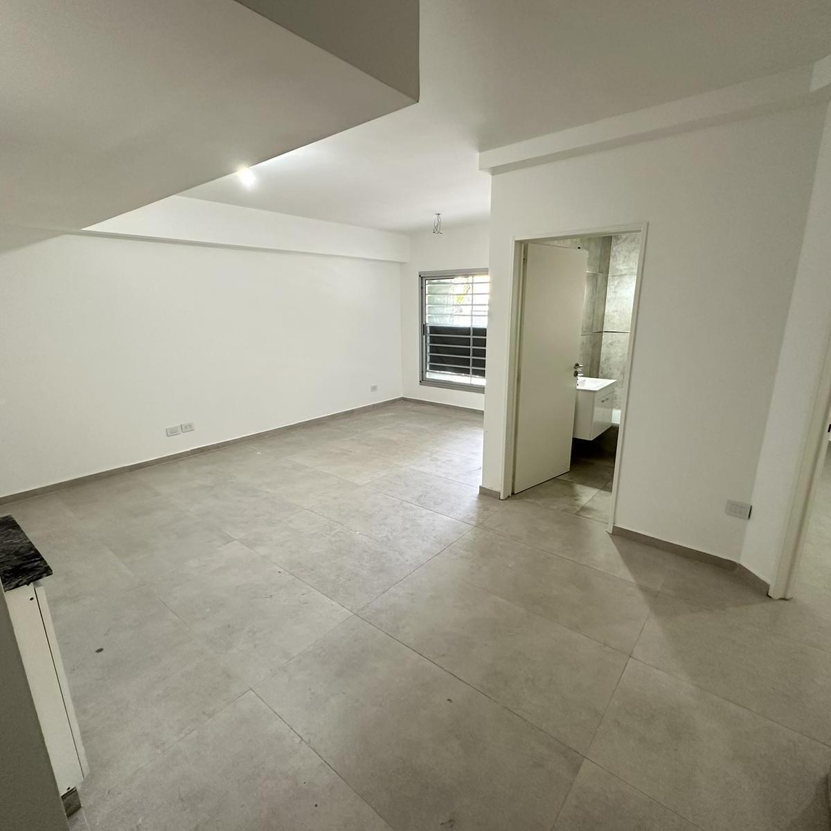 Excelente 2 Amb a Estrenar Apto Credito/ Apto Profesional - Monte Castro 1