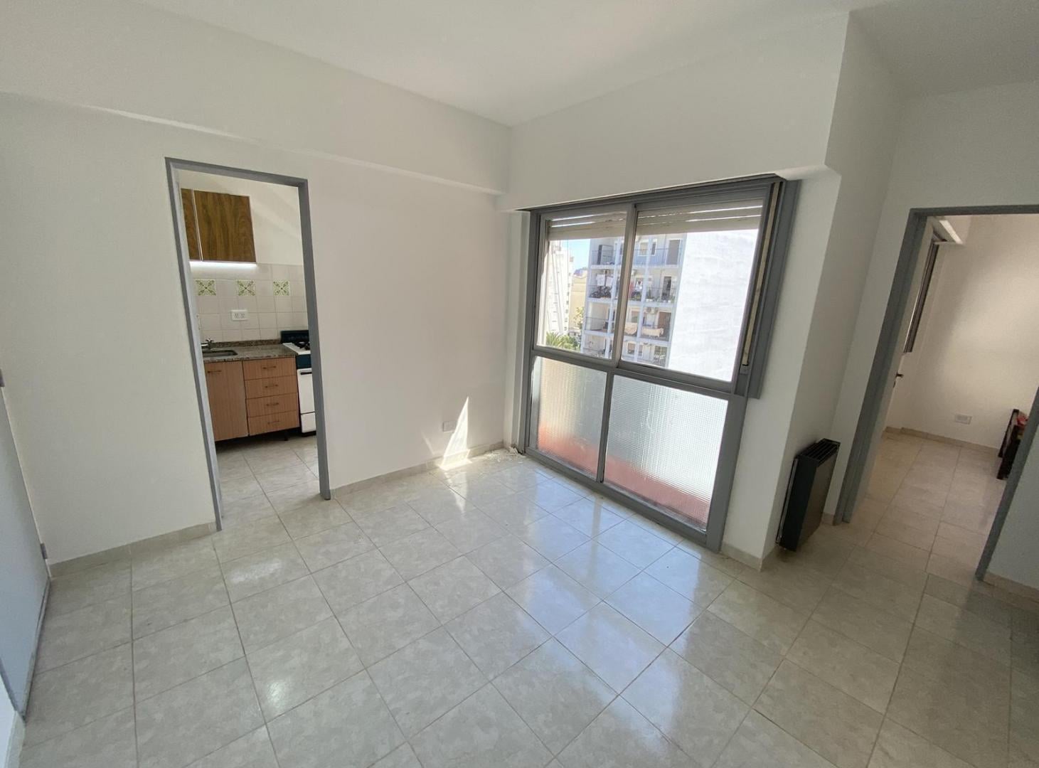 EXCELENTE DEPTO 2 AMB CON BALCON RECICLADO EN BOEDO/ CABALLITO - JOSE MARMOL 755 8°C