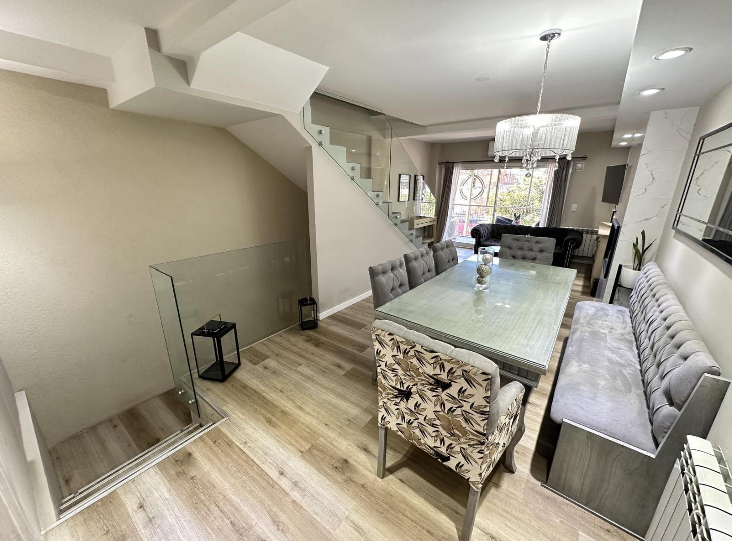 Foto de ARROTEA 645 - IMPECABLE PH 4 AMB CON PATIO - PLAYROOM Y COCHERA - FLORES, imagen 4