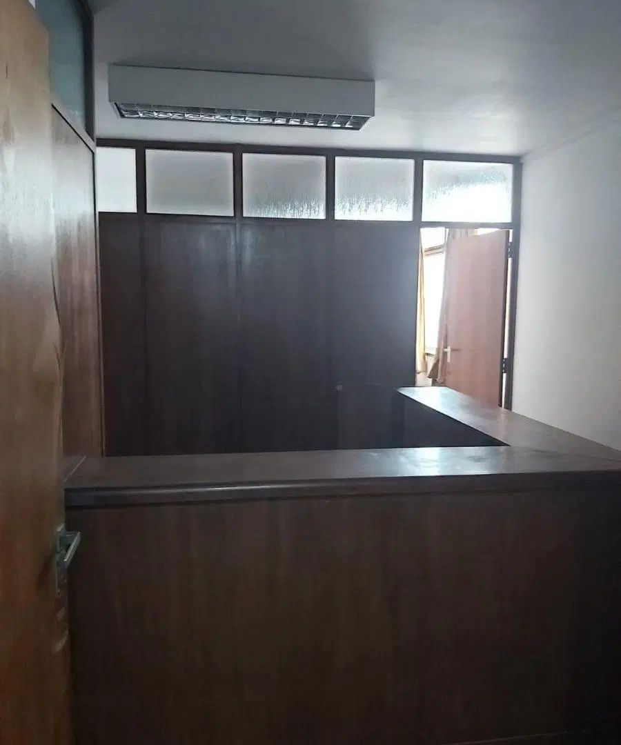 Oficina comercial de 30 m² en alquiler en Centro 2