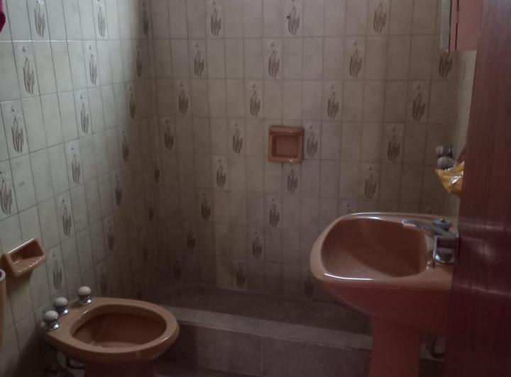 Amplio Monoambiente en alquiler 5