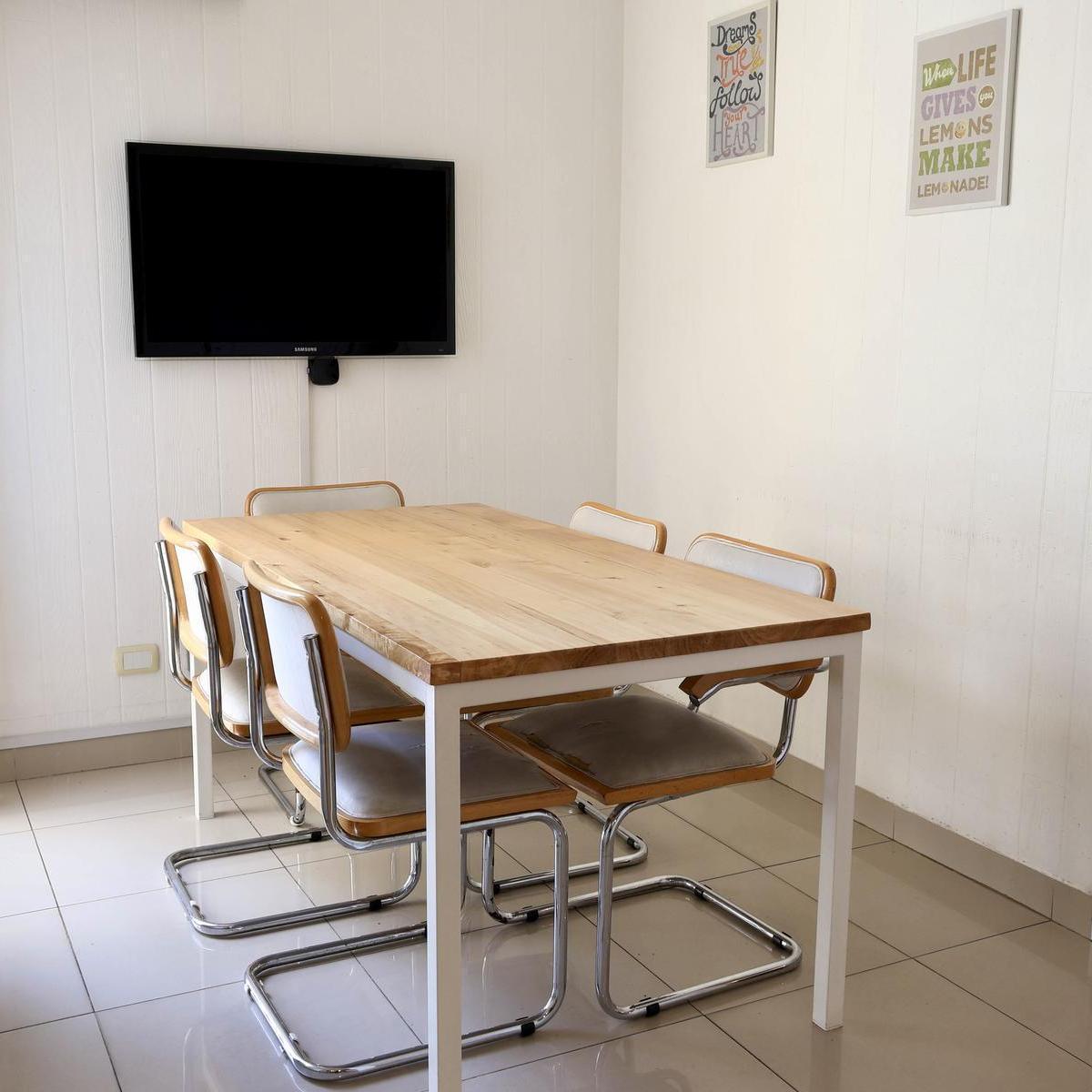 Venta 4 Ambientes con Dependecia, Cochera y Baulera. Parque Chacabuco 4