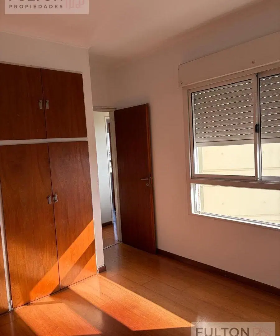 VENTA 4 AMBIENTES TORRE ABASTO CON COCHERA 5