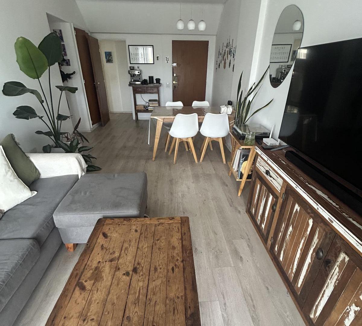 Departamento 4 ambientes con dependencia