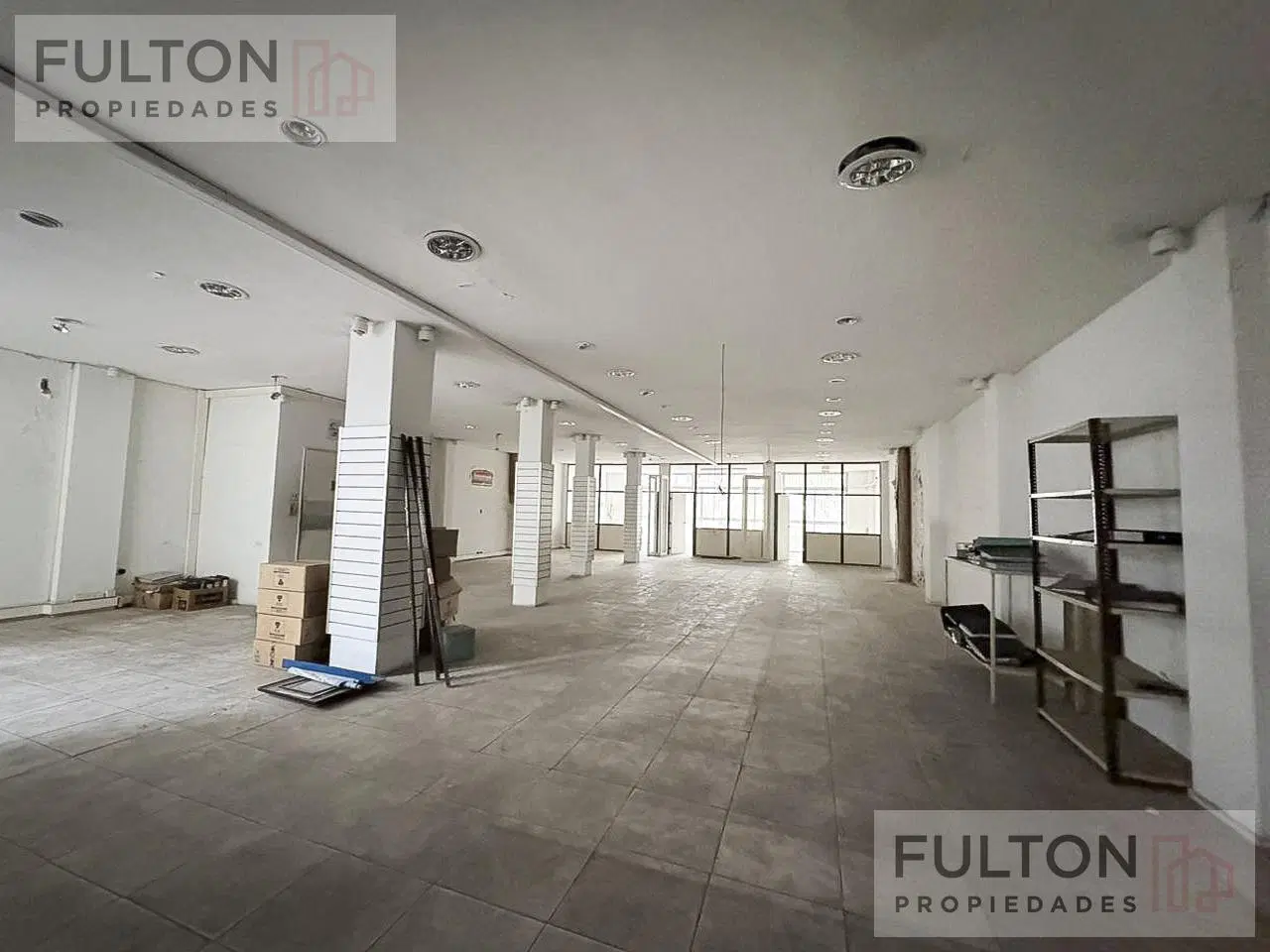 VENTA DE DEPOSITO LOCAL EN CABALLITO NORTE CON ENTRADA DE CAMIONESl 1