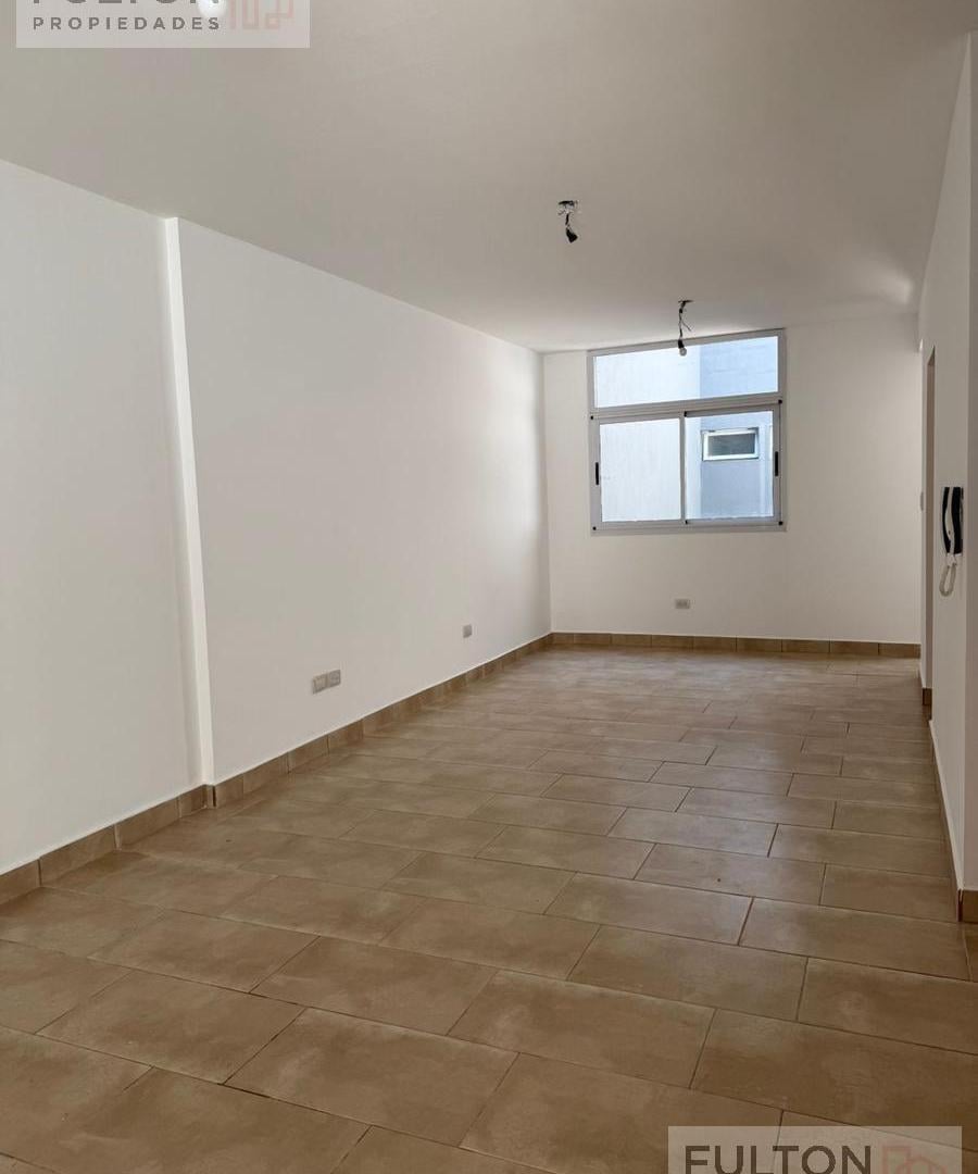Foto de VENTA MONOAMBIENTE CON JARDÍN EN PATERNAL, imagen 1