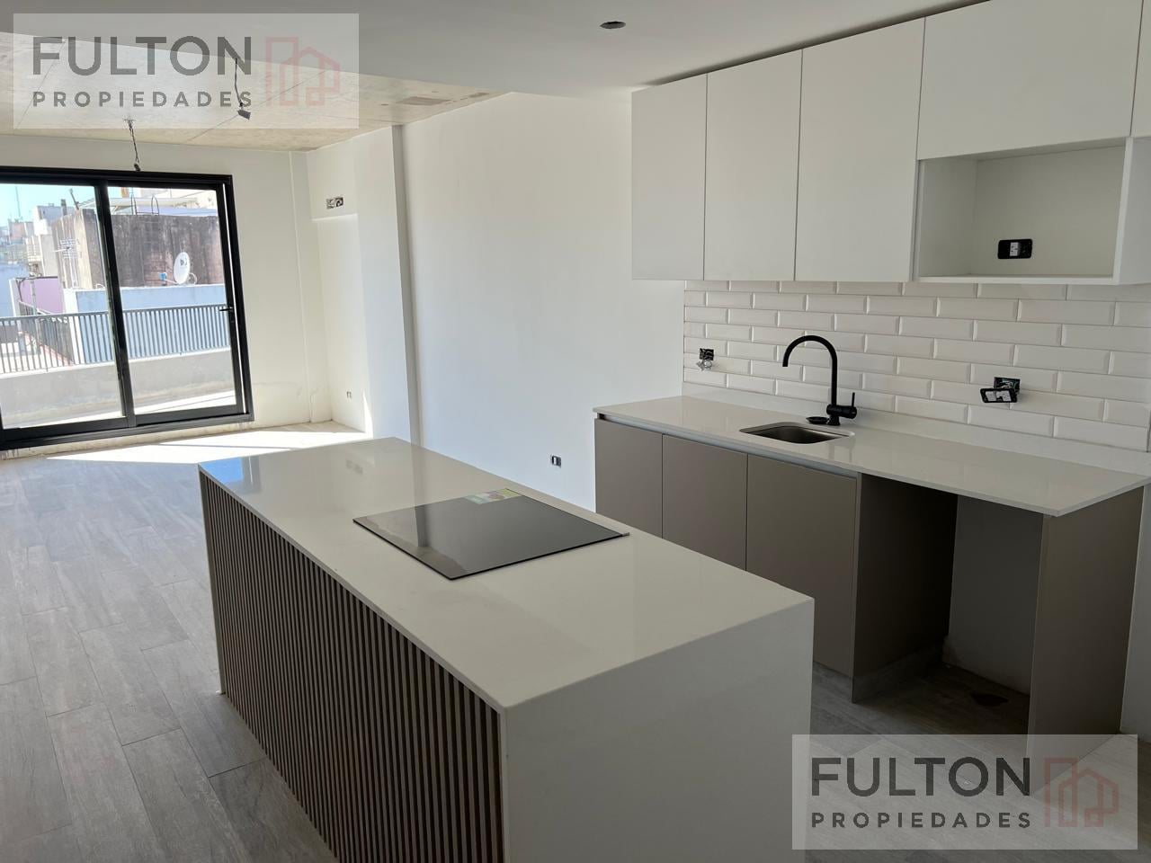 Foto de Departamento 4 ambientes con pileta y parrilla propias Villa Crespo, imagen 1