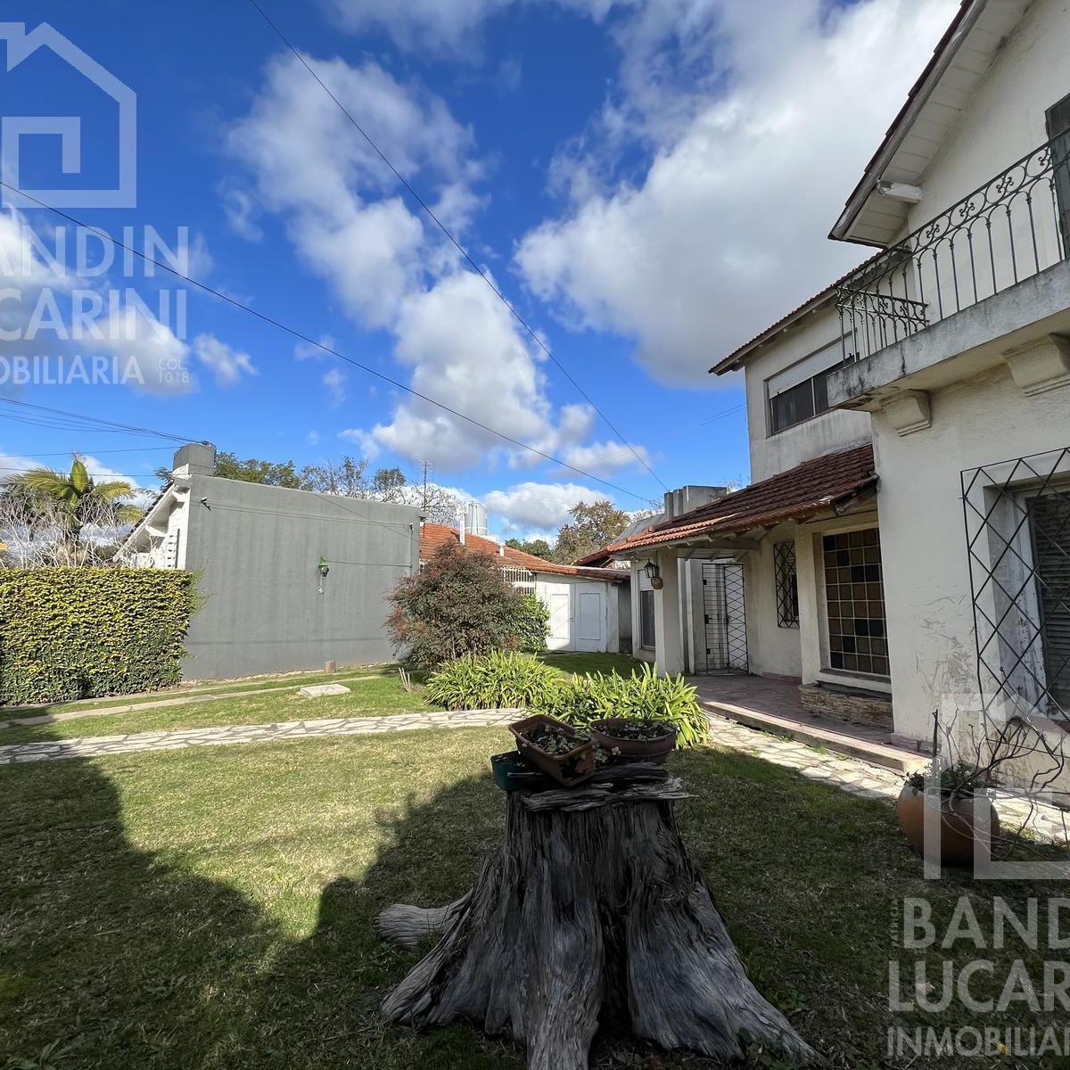 Casa en Ranelagh Venta de 4 ambientes sobre Avenida Eva Peron (Ex Sevilla) Ideal Comercio