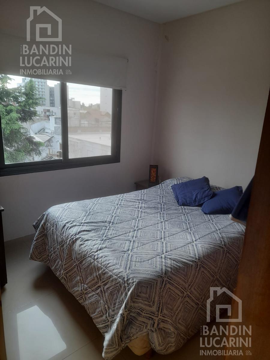 Departamento en Venta 2 Ambientes en Berazategui Centro. Se Toma Permuta. 2