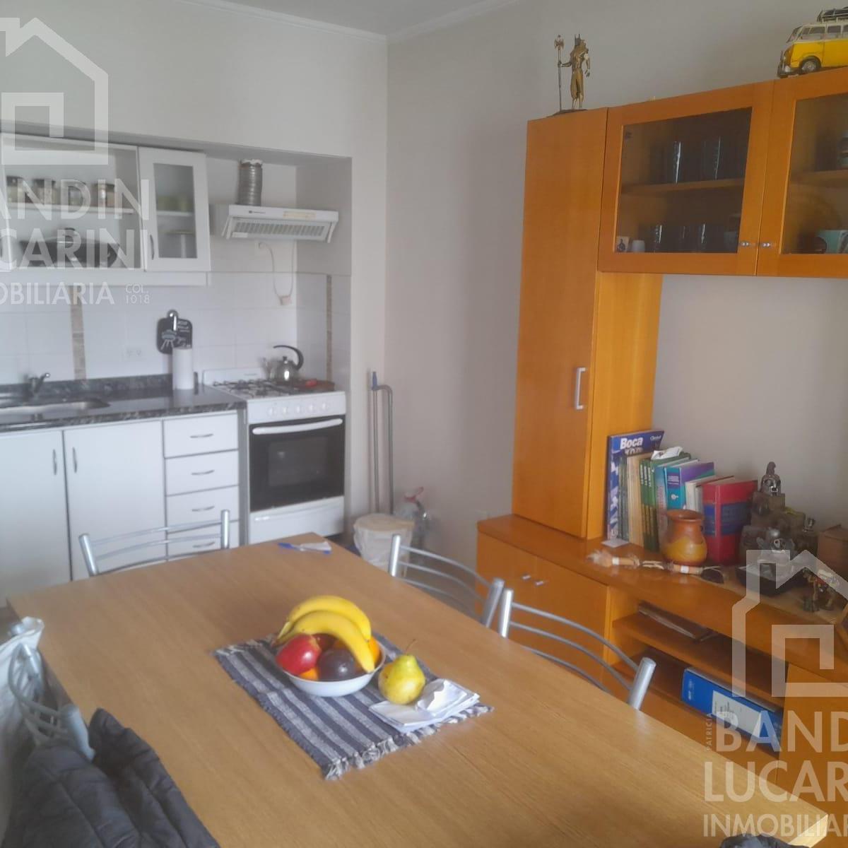 Departamento en Venta 2 Ambientes en Berazategui Centro. Se Toma Permuta. 1