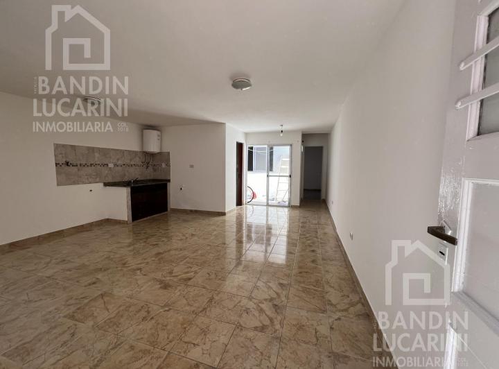 Departamento en Berazategui en Alquiler de 2 ambientes en Planta Baja Zona Villa España 1