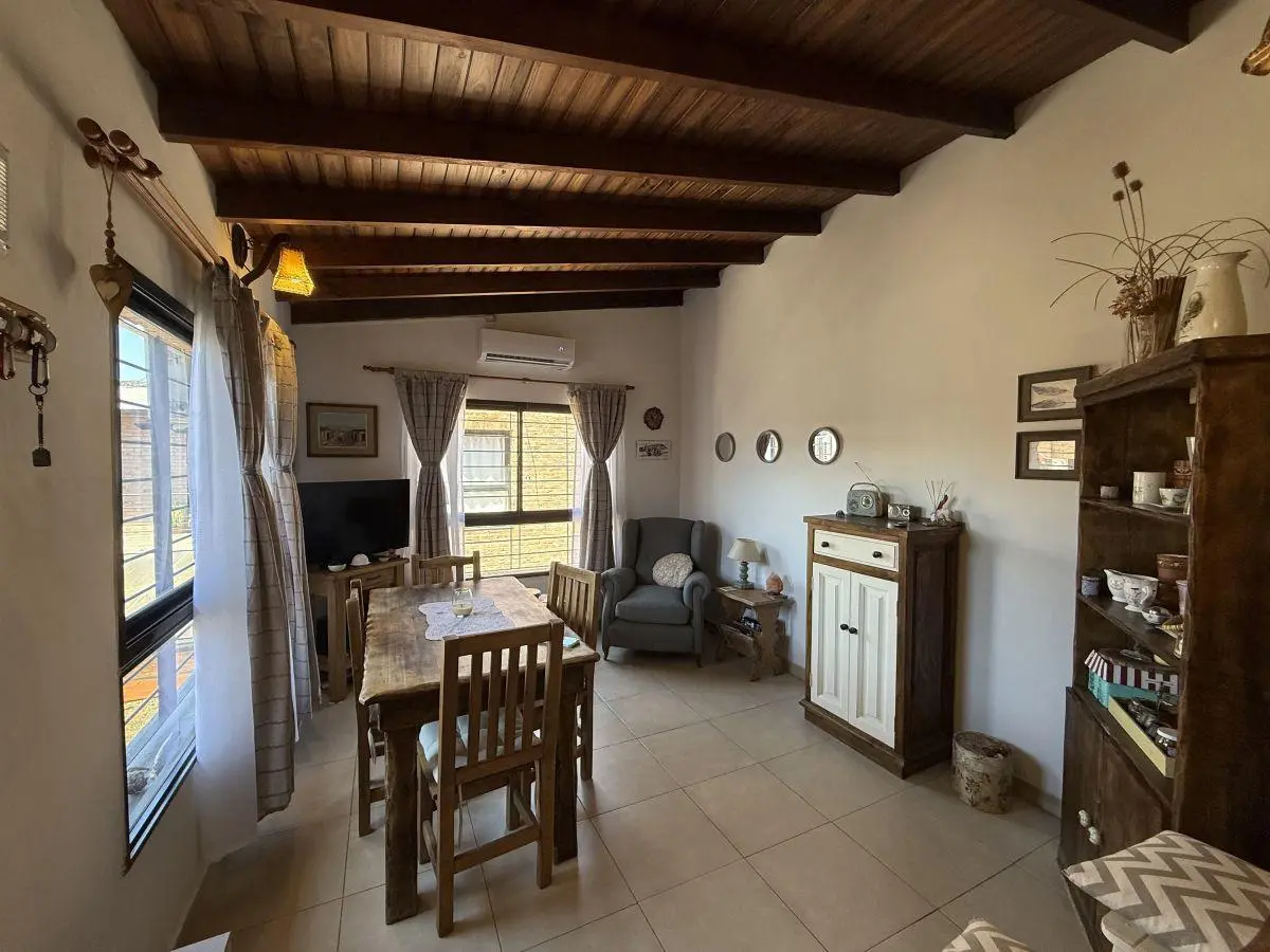 Departamento en venta c/ cochera en Berazategui 3