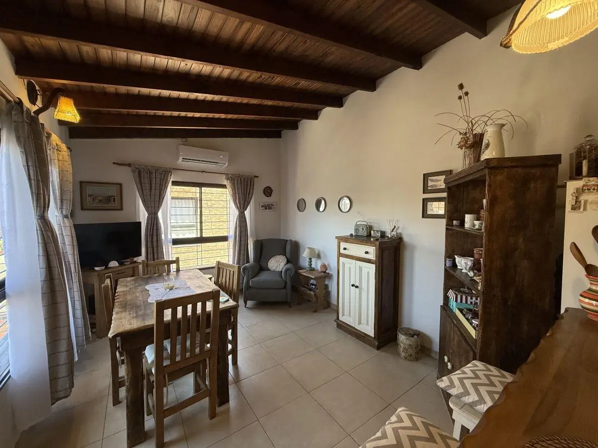 Departamento en venta c/ cochera en Berazategui 2
