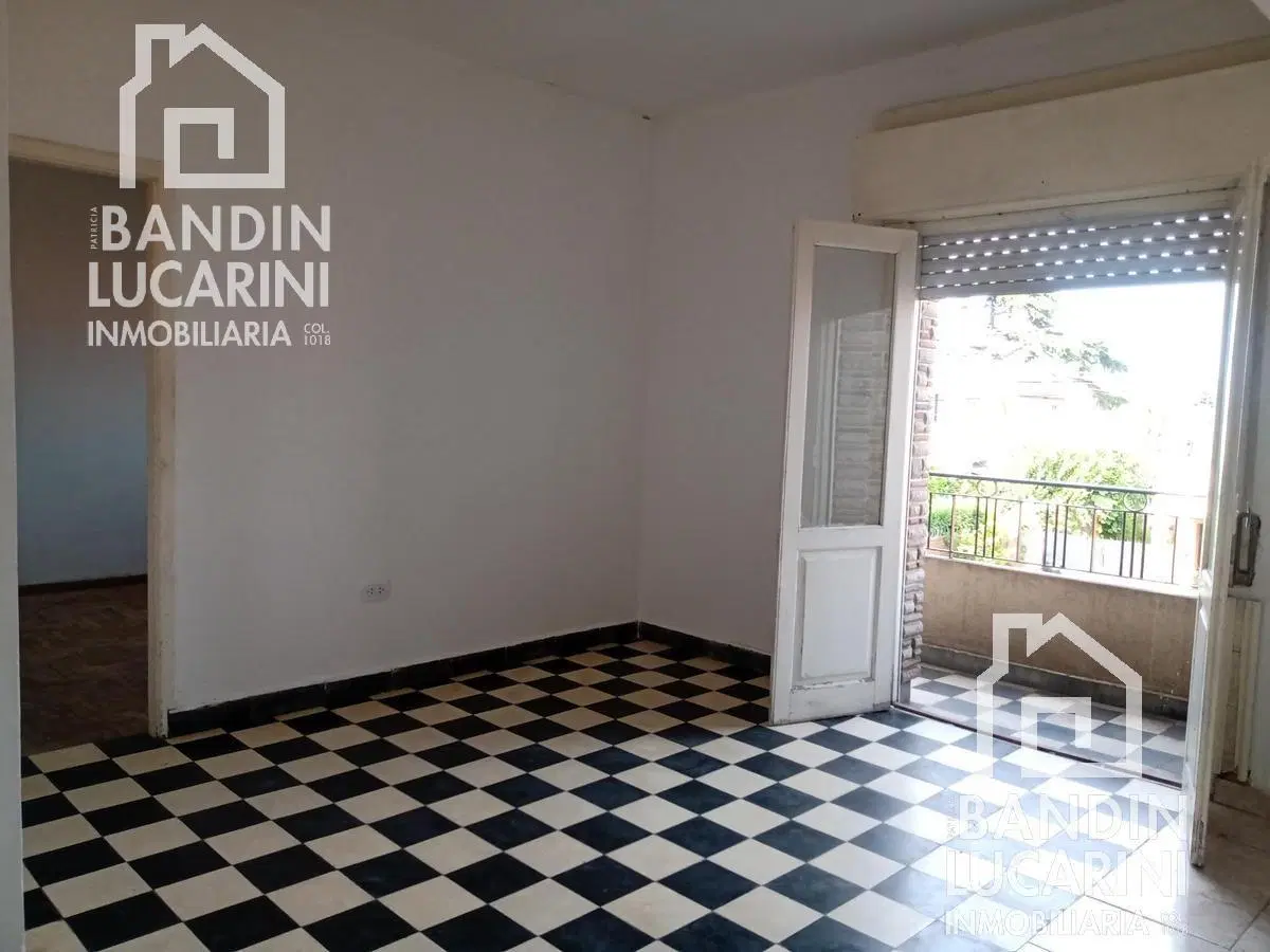 Departamento en Alquiler Berazategui 2 Amb Zona Estacion Villa España. 5