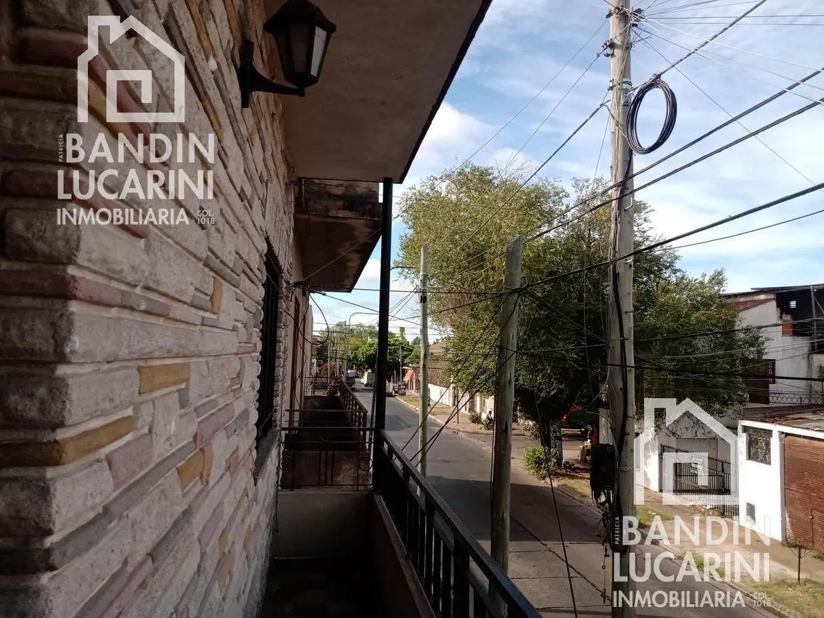 Departamento en  Alquiler  Berazategui  2 Amb Zona Estacion Villa España. 2
