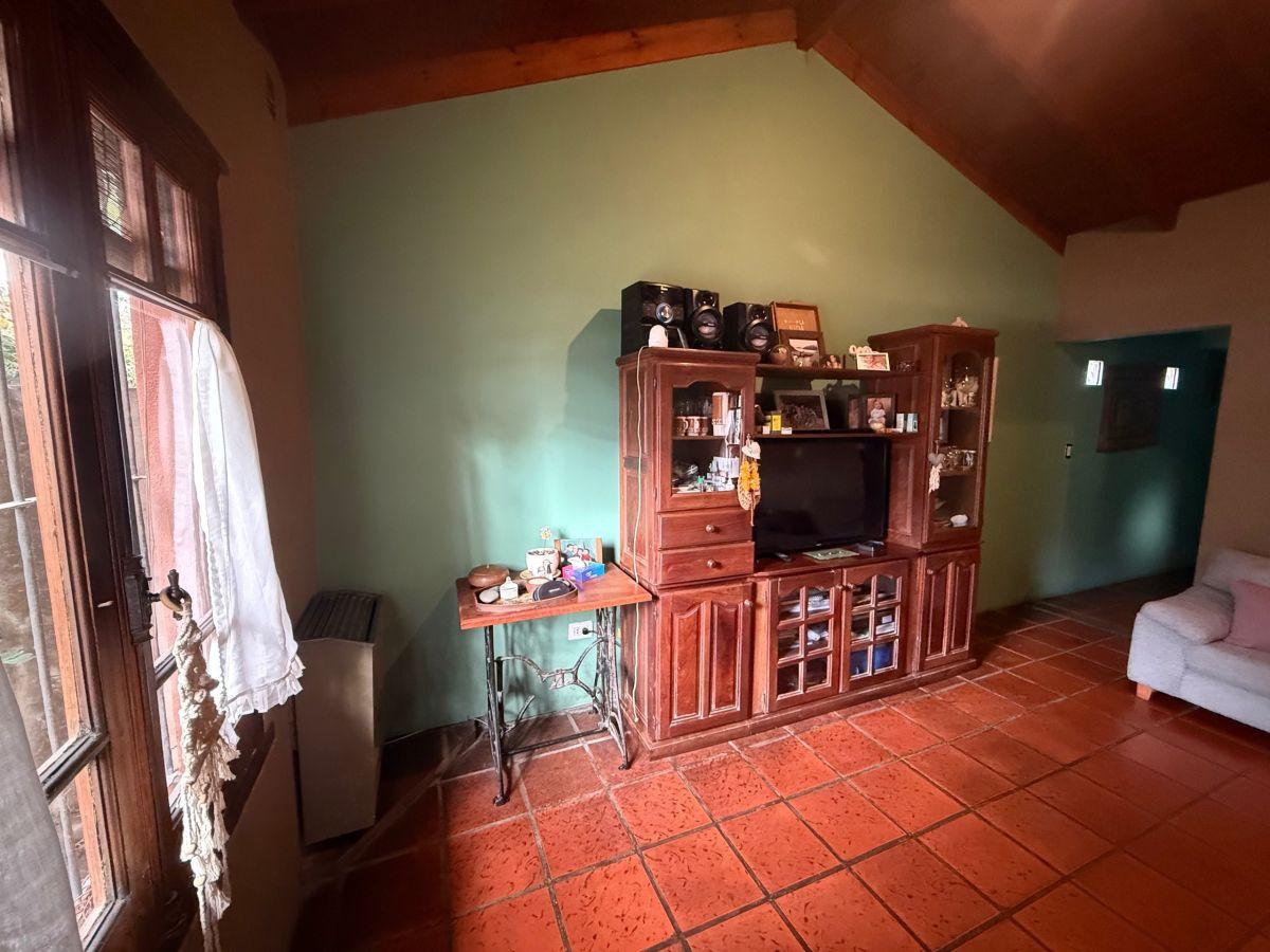 Foto de Casa en Venta en Ranelagh Zona El Martillo. 3 AMB + Guarda útiles, imagen 3