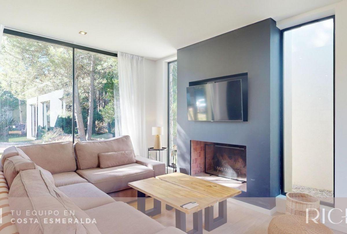 Casa en Venta en Costa Esmeralda Increíble 5