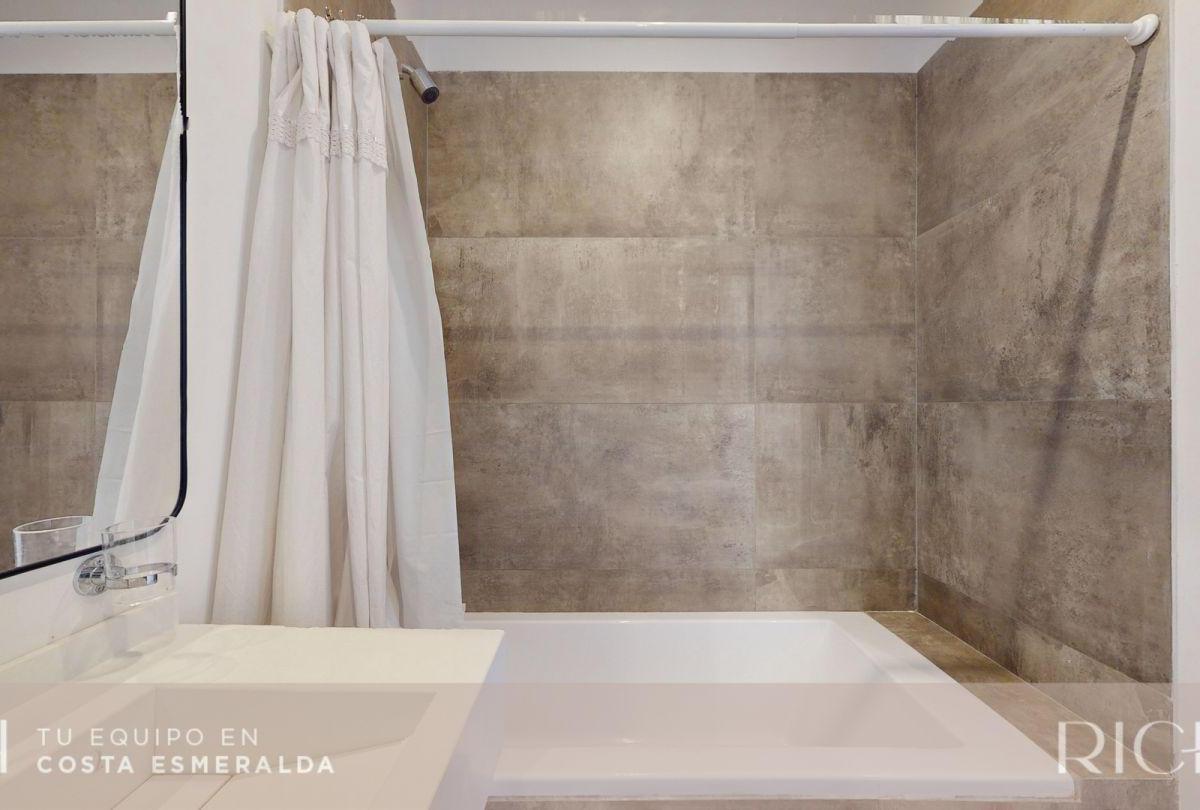 Casa en Venta en Costa Esmeralda Increíble 2