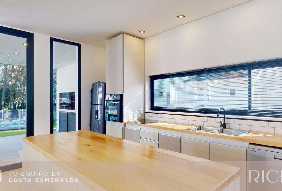 Casa en Venta en Costa Esmeralda Increíble 1