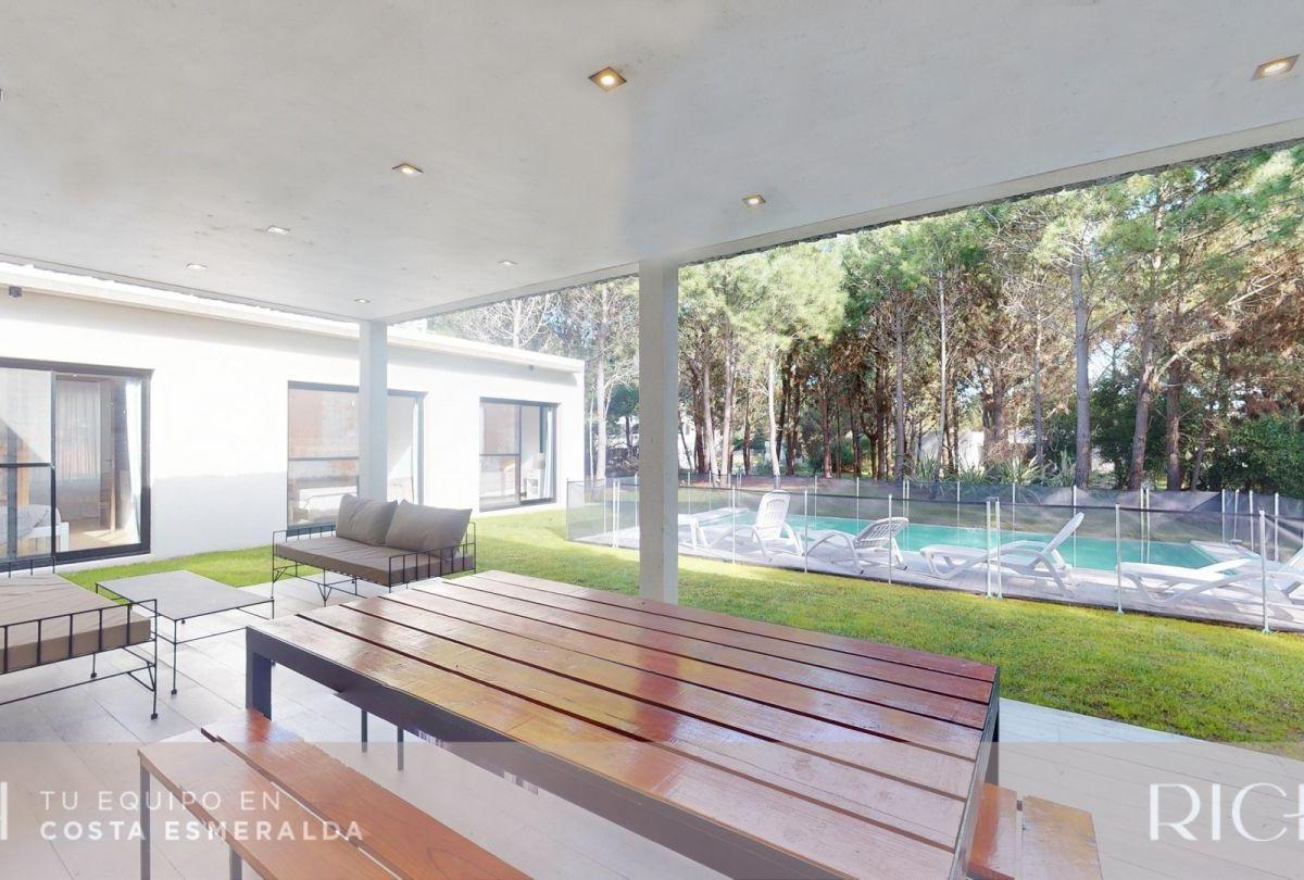 Casa en Venta en Costa Esmeralda Increíble 3