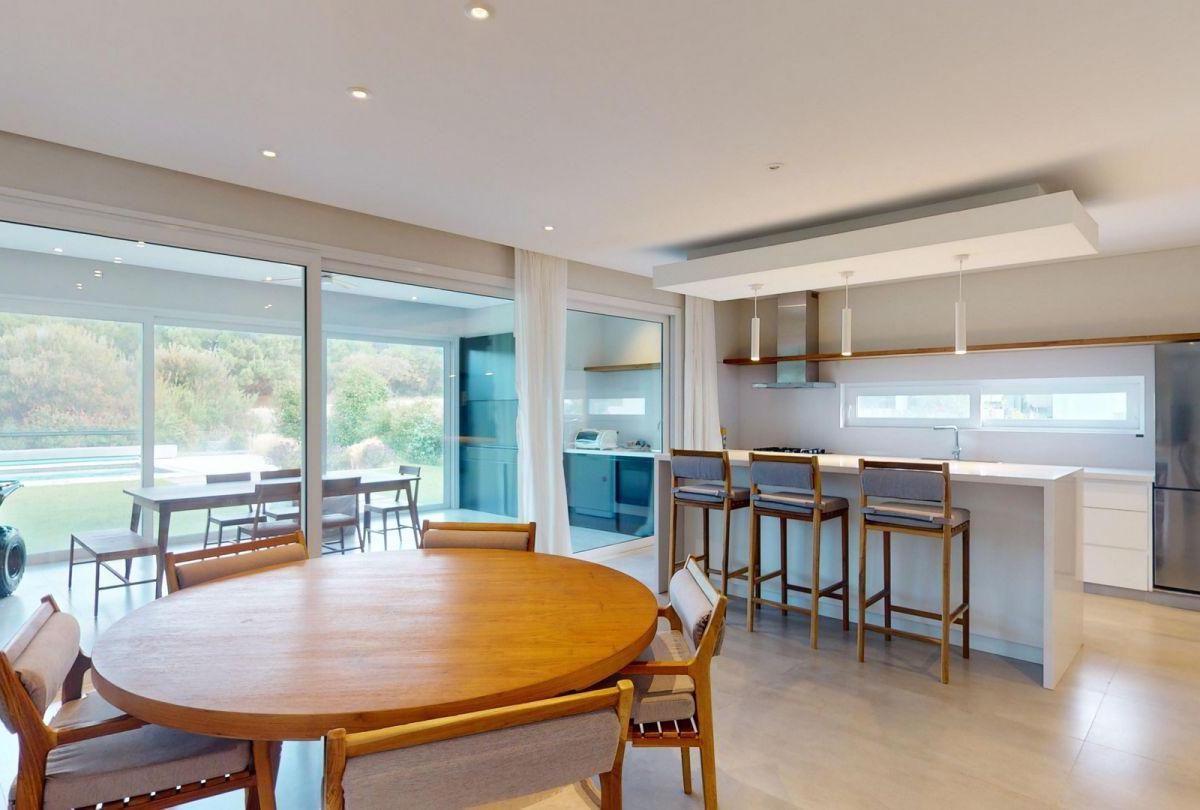 Casa en Venta en Costa Esmeralda 2