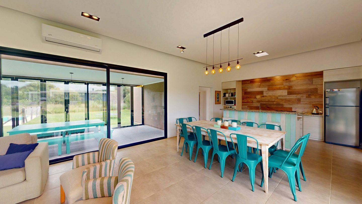 Foto de CASA EN VENTA EN COSTA ESMERALDA - OPORTUNIDAD, imagen 2